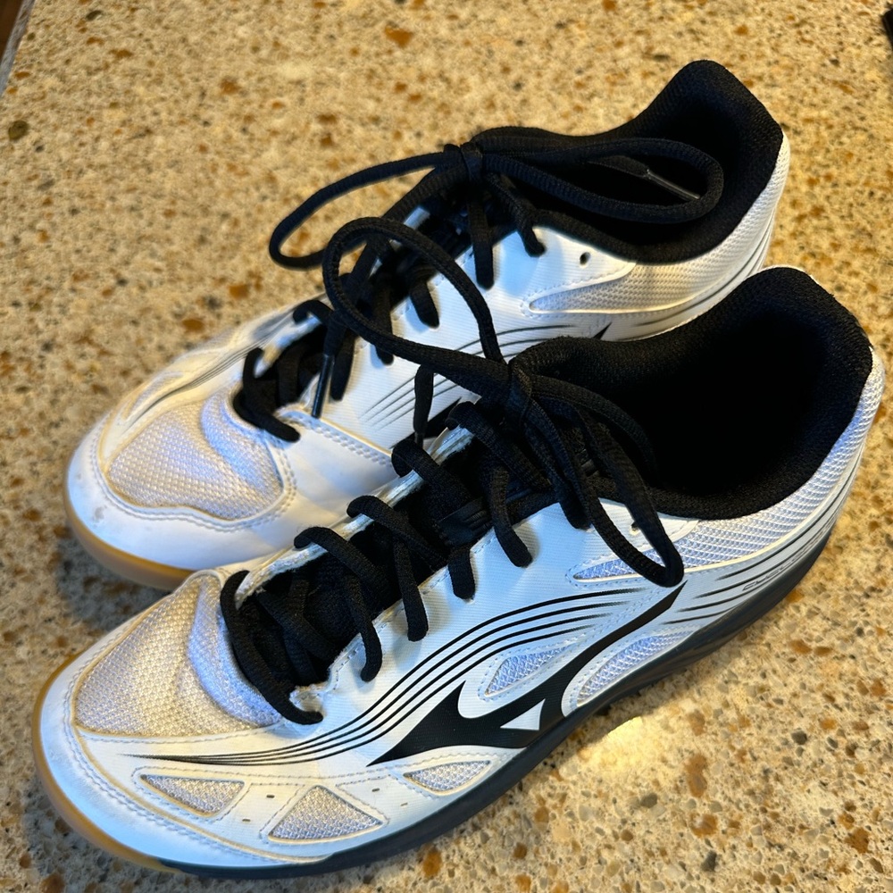 Mizuno women’s volleyball shoes.